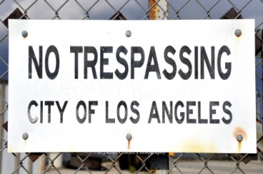 Entrance to the Hollywood Mast